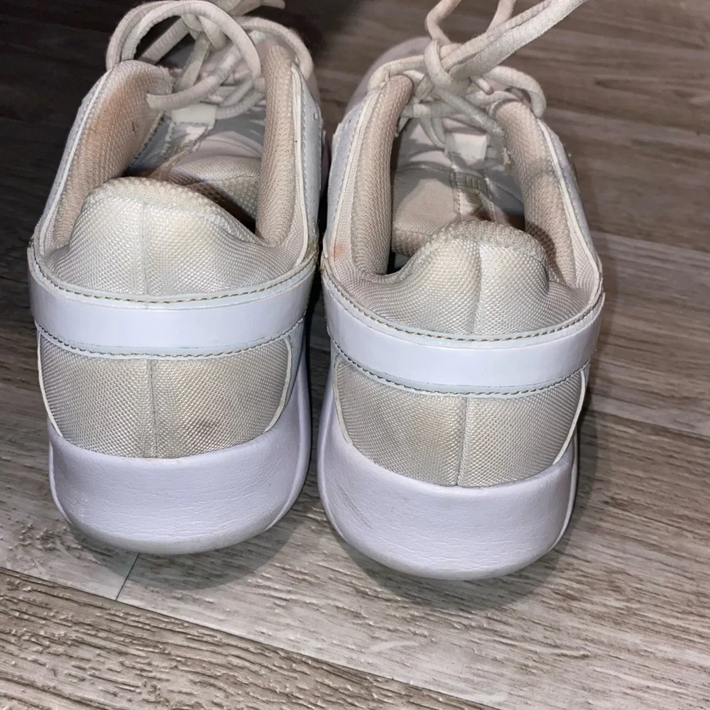 Nike Womens Legend Essential 2 White Gold Running Shoes Sneakers Size 10 - Picture 9 of 12